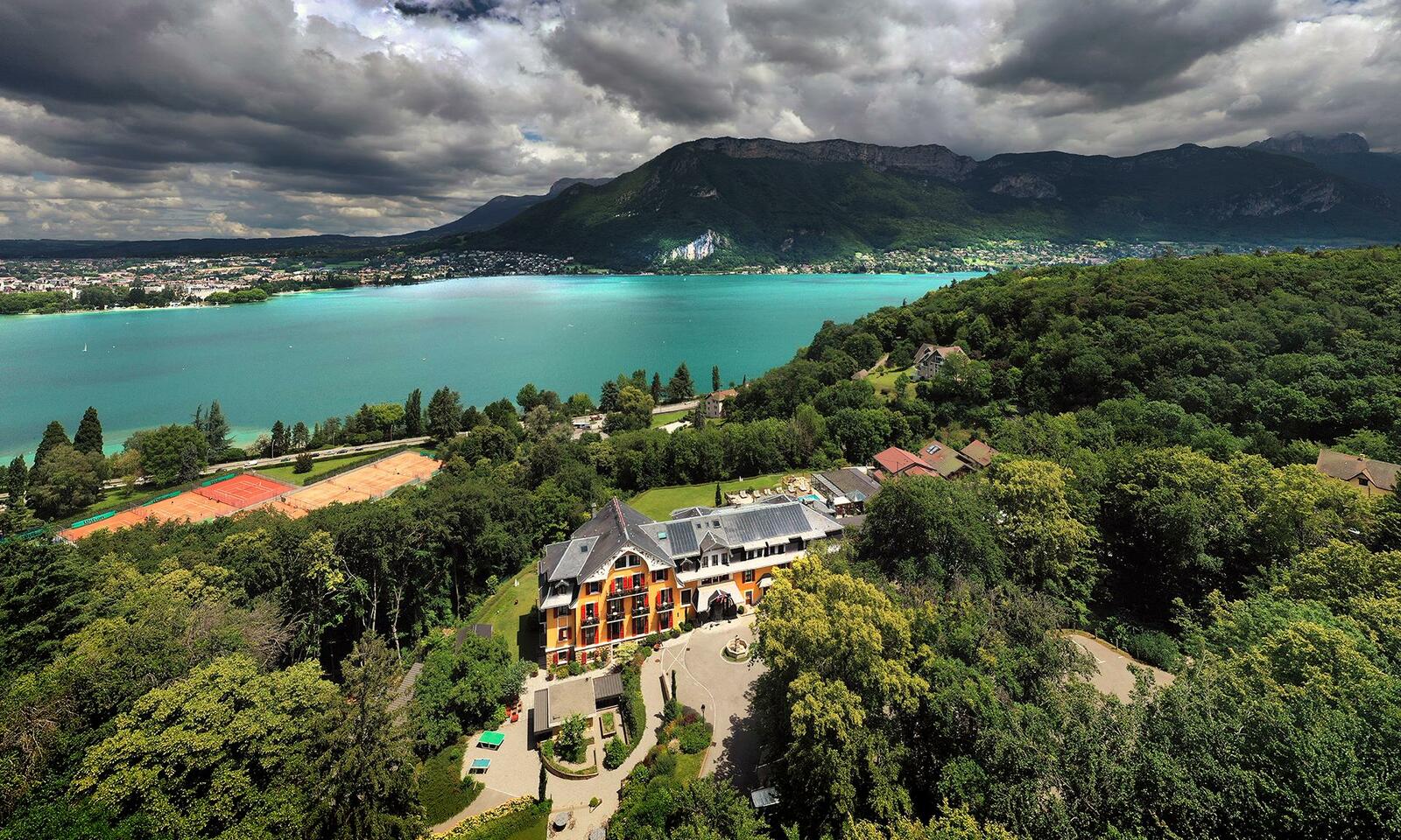 Découvrez pour vos séminaires en Haute Savoie, l'Hotel les Tresoms