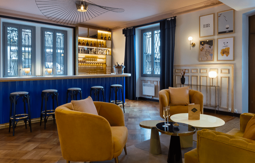 Le bar à cocktails Le Marie Paradis, restaurant italien AVANTI du Saint Gervais Mont Blanc seront un véritable plus lors de vos séjours d'affaires dans ce lieu plein de charme