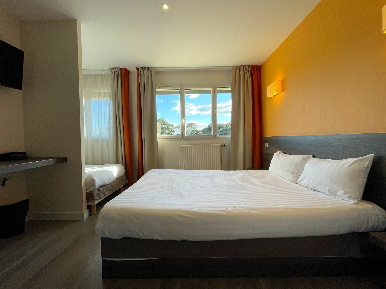 Lors d'un séminaire sur plusieurs jours à Valpré vous pourrez profiter du confort des chambres de l'hôtel