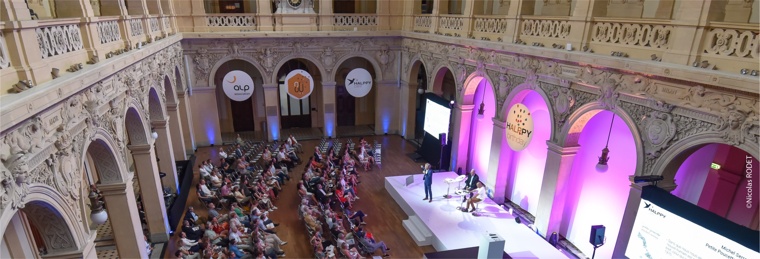 Découvrez pour l'organisation de vos évènements professionnel à Lyon, La Sphère Des Possibles. 30ans d'expertise à votre service.