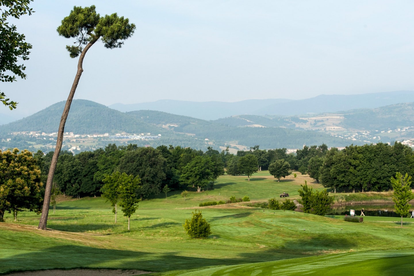 Découvrez pour vos séminaires proche de Lyon, le golf du Domaine de Saint Clair