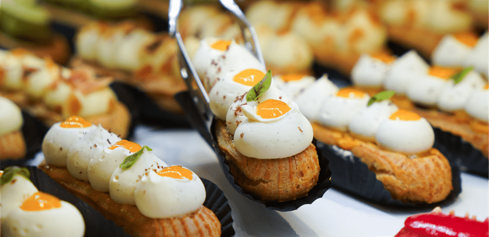 Éclairs salés gastronomiques signés Les Éclaireurs à Lyon