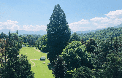 Organisez dans le Parc du Domaine De Marlioz entre lac et montagnes vos séminaires résidentiels, lancements de produits, congrès, cocktails, repas d’affaires au cœur