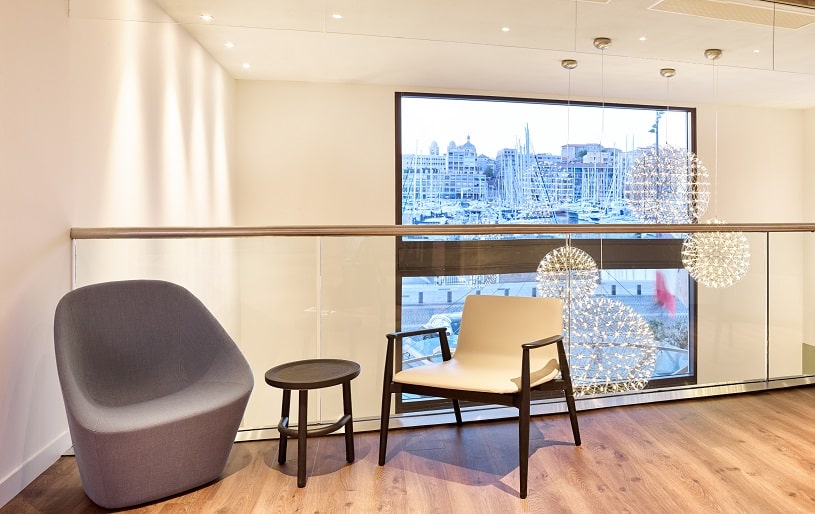 Décoration luxueuse pour un moment entre collaborateurs au Radisson Blu Hôtel Marseille