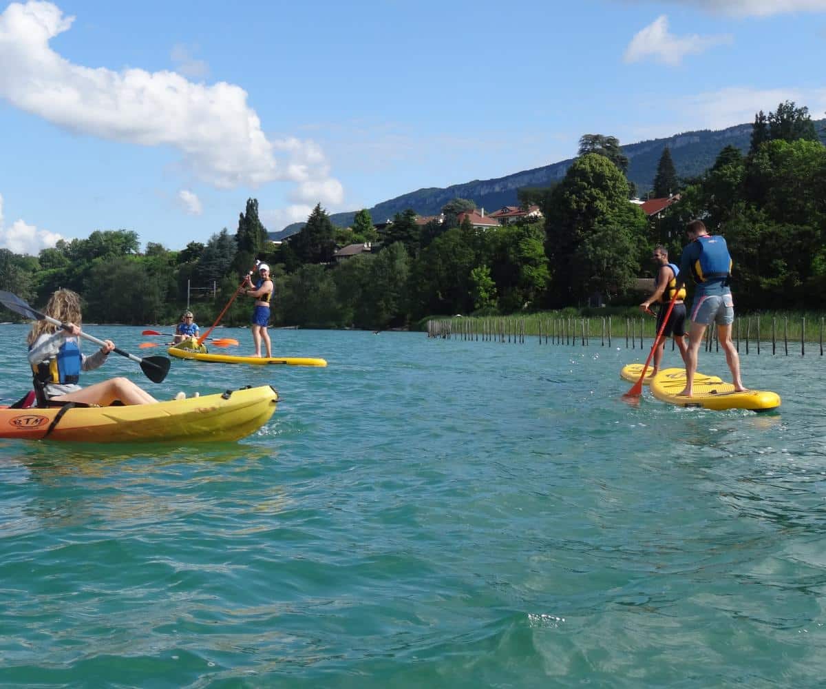 Activité kayak et paddle sur le lac du Bourget avec Takamaka à Aix-les-Bains