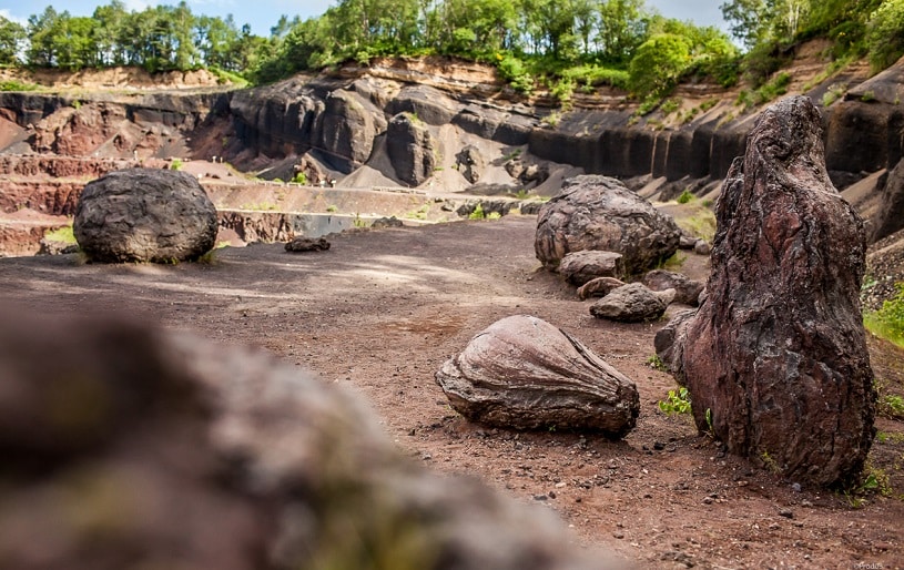 Le Volcan De Lemptégy est un lieu unique pour vos événements professionnels. Découvrez ce volcan lors de vos séminaires pour un événement en pleine nature !