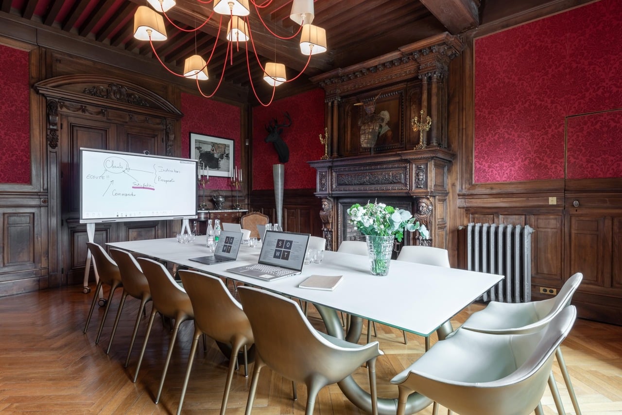 Salle de réunion au Château de Champ-Renard