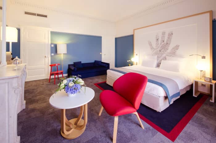 Chambre spacieuse du Mercure Lyon Centre Château Perrache