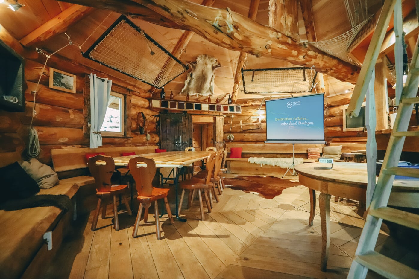 Séminaire original aux cabanes du Saleve aux Monts de Genève