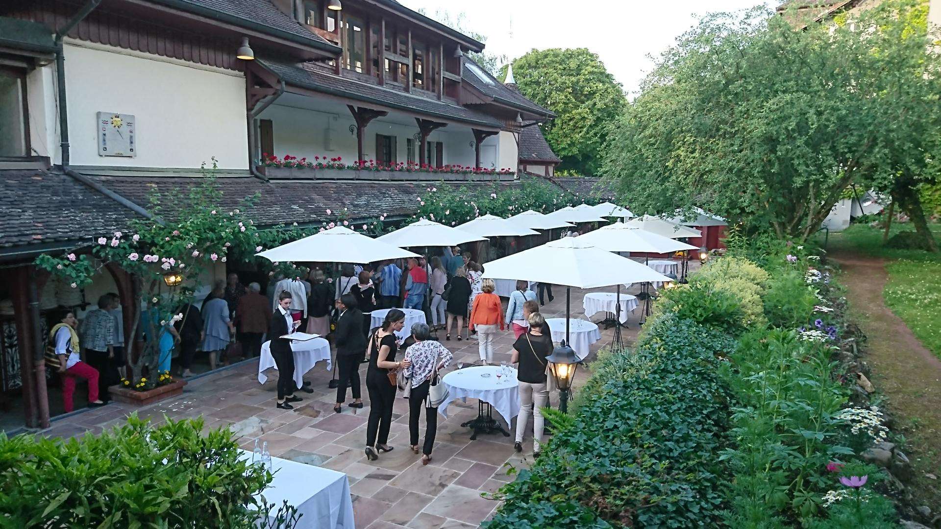 La terrasse de l'hôtel La Verniaz pour vos séminaires