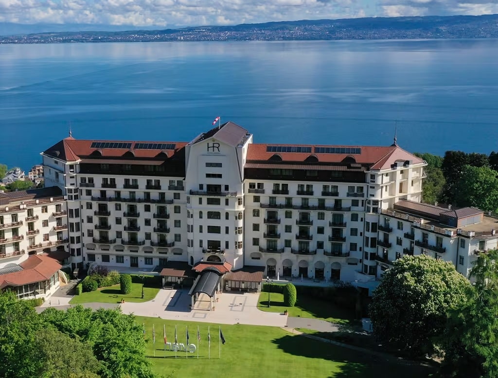 Vu sur le lac et le Royal Evian Resort