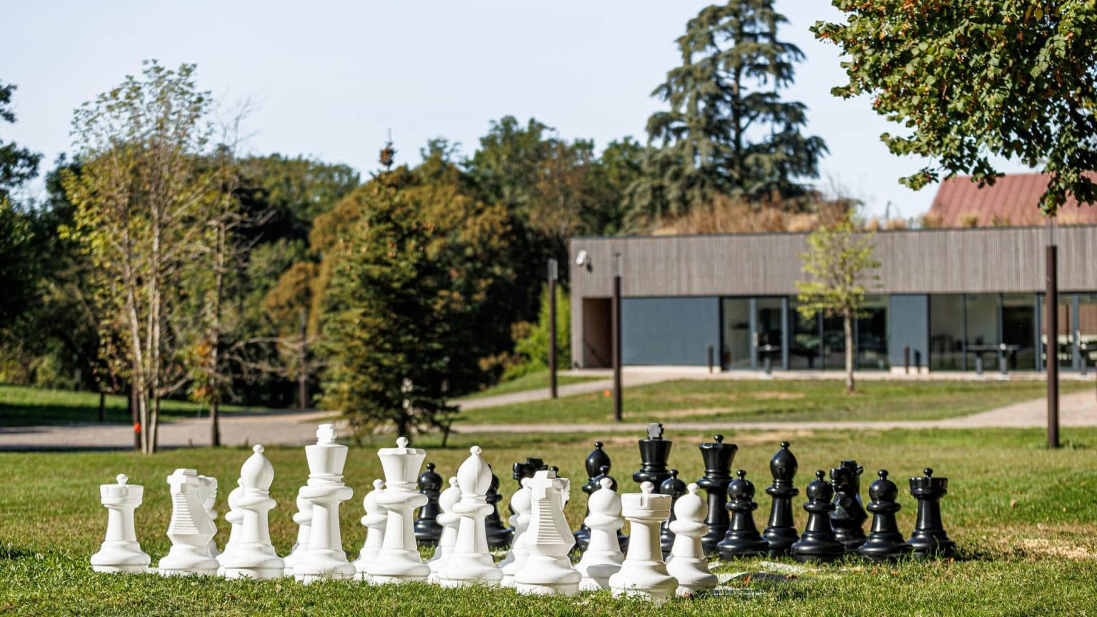Domaine Dolomieu Ch teau Du XVIIIe Avec Parc De 8 Hectares domaine-dolomieu-ch-teau-du-xviiie-avec-parc-de-8-hectares