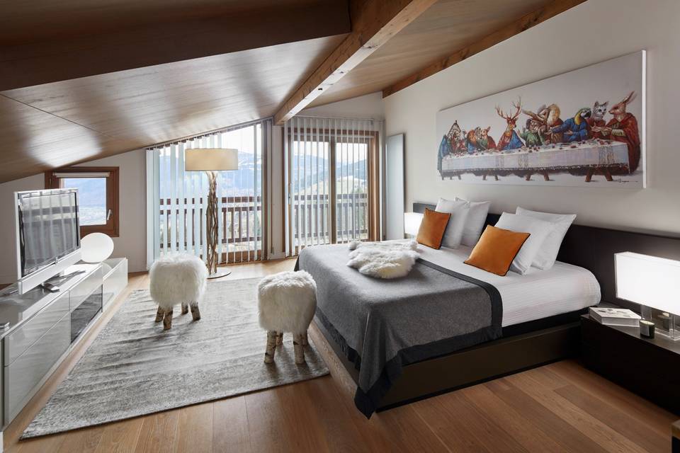 Découvrez pour vos évènements professionnel en Haute-Savoie, Chalet Hôtel Alpen Valley. Au cœur du pays du Mont-Blanc, l'hôtel offre un panorama époustouflant sur le majestueux Mont-Blanc.