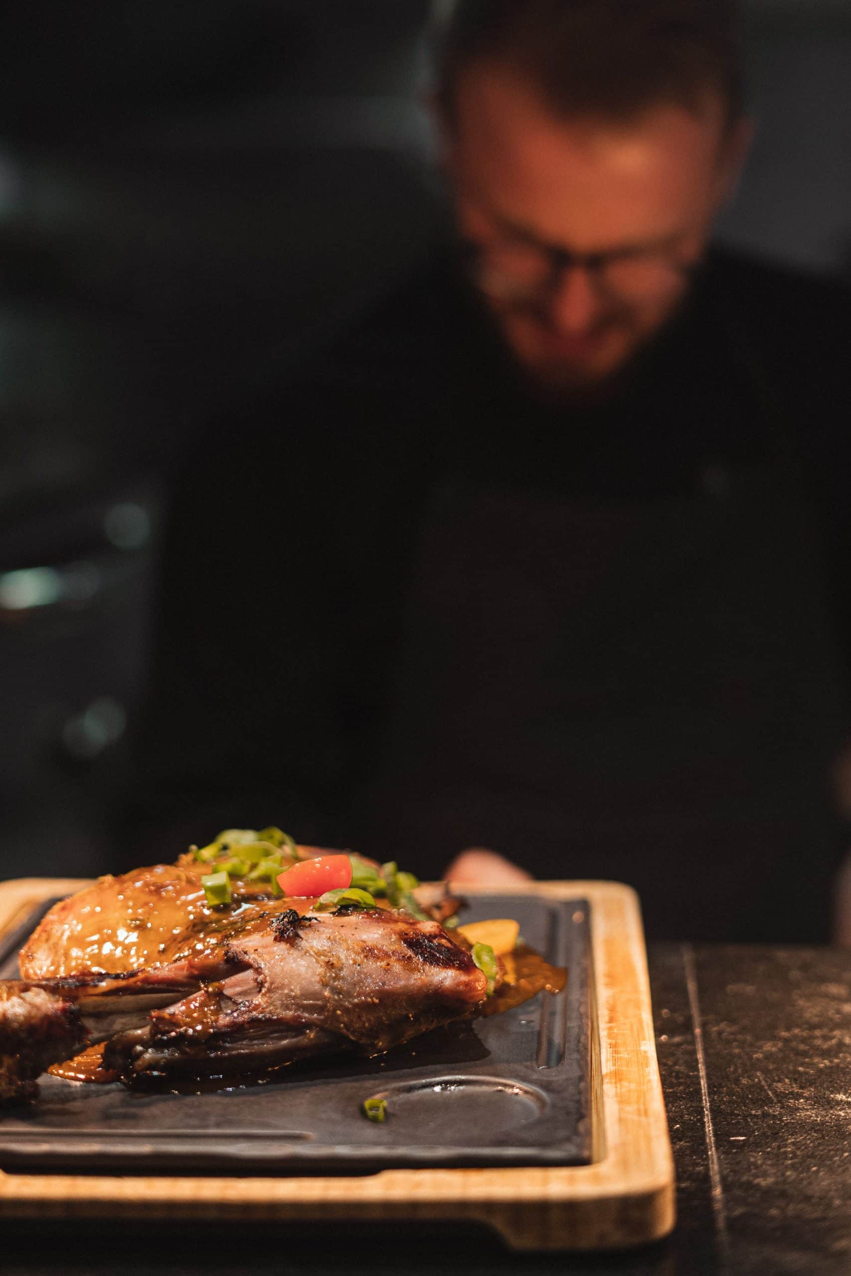 Découvrez les plats du restaurant de la Maison Rouge en Savoie pour vos déjeuner d'affaires.