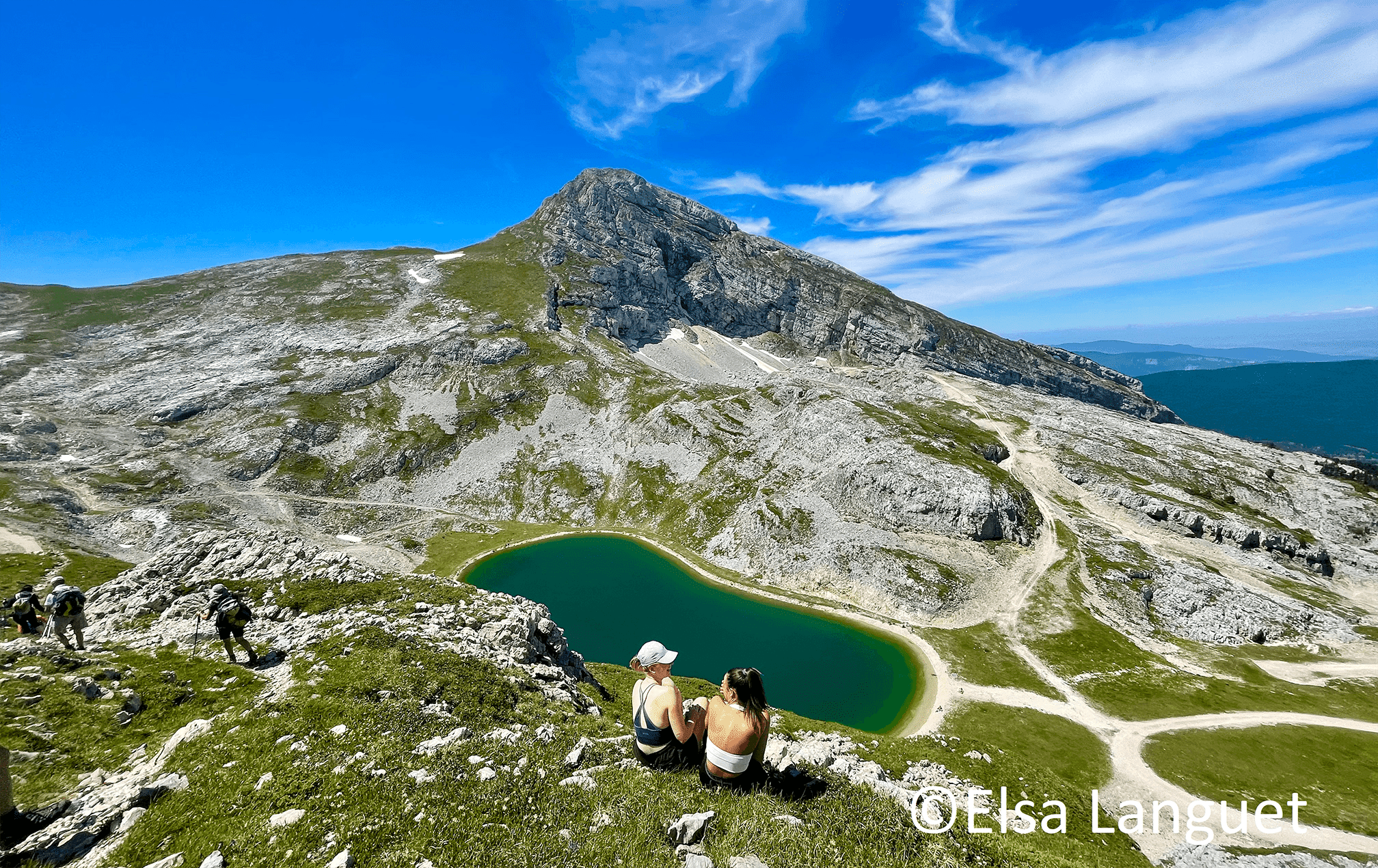 Découvrez lors d'un séminaire le Vercors et ses immenses falaises, ses paysages et son relief majestueux.