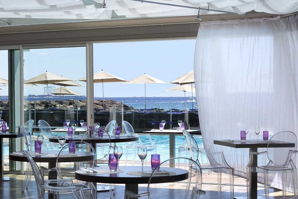 Restaurant vue exceptionnelle Pullman Cannes Mandelieu Royal Casino