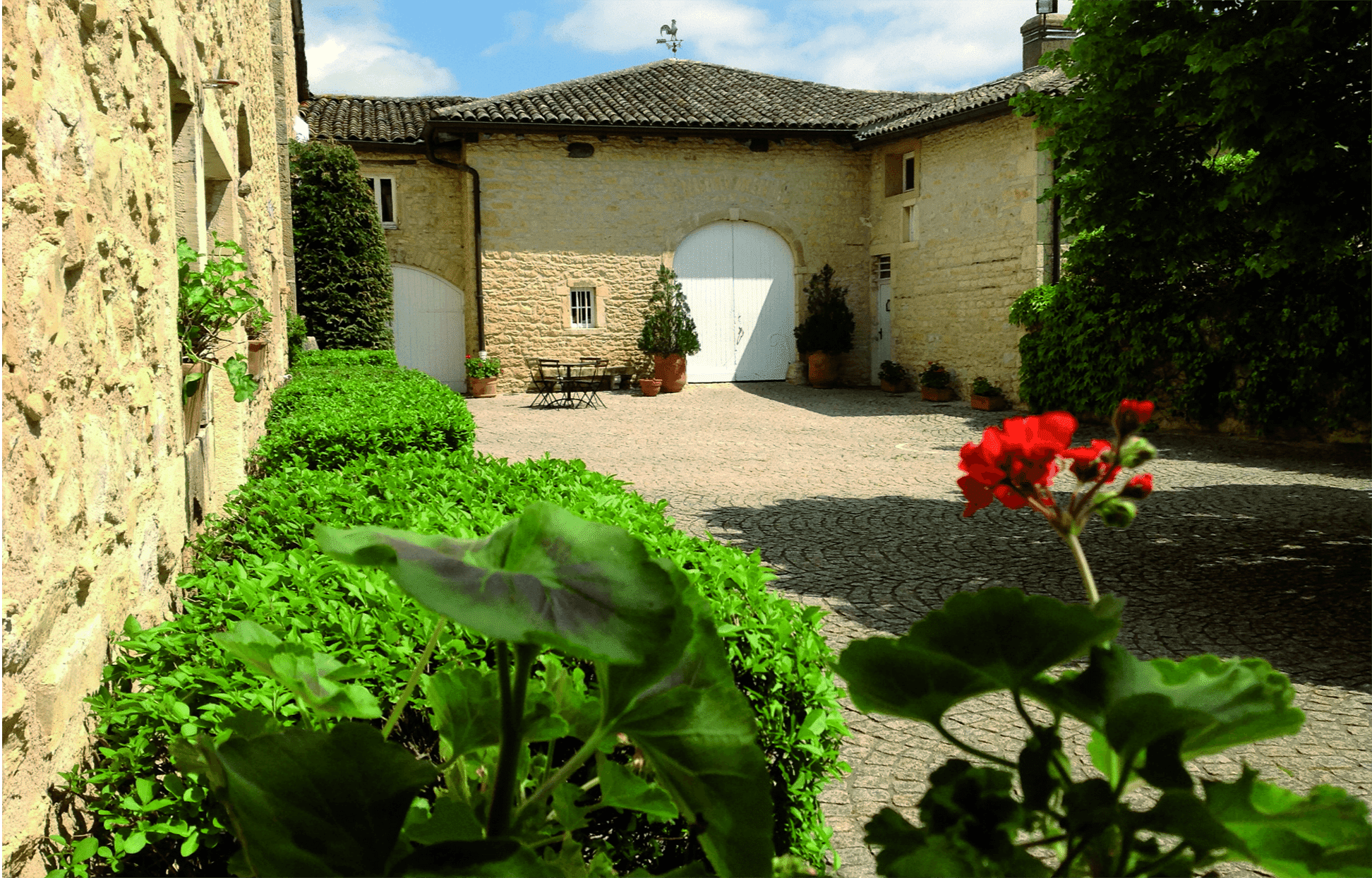 Ce domaine viticole en activité a vocation à accueillir des conférences, réunions, repas et cocktails.