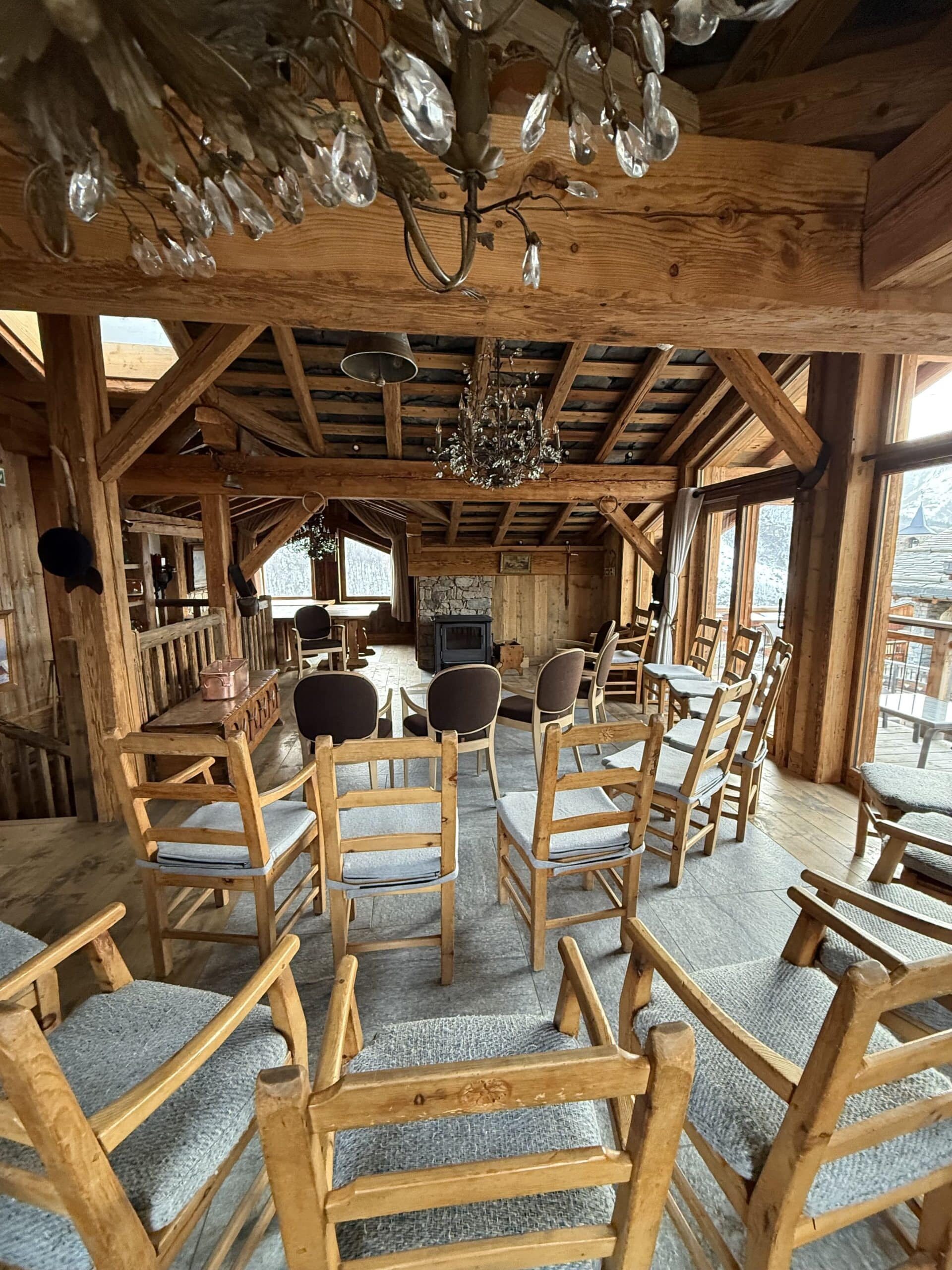 Restaurant gastronomique en bois à La Bouitte Relais & Châteaux