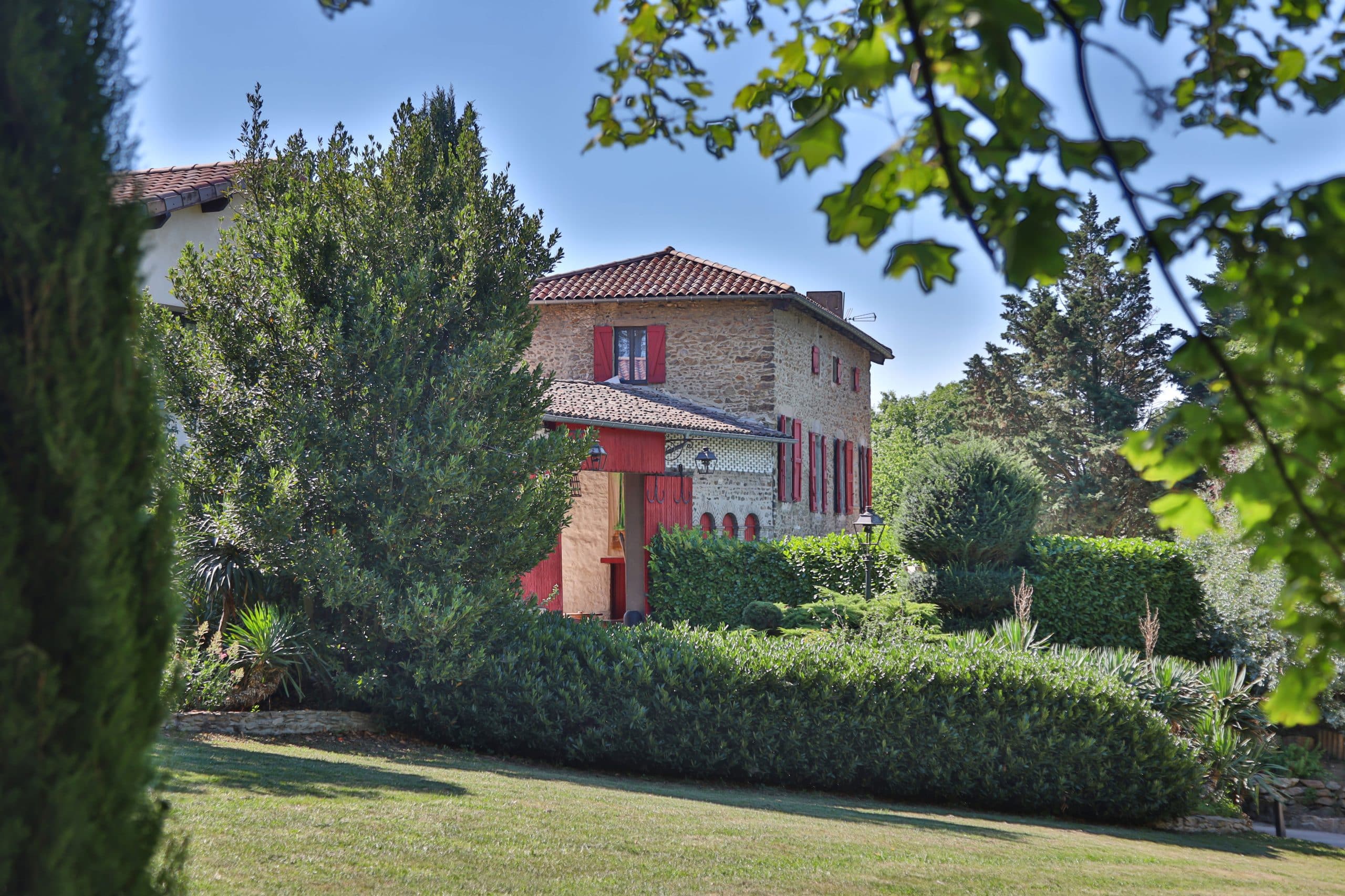 Présentation de la façade du domaine de gorneton