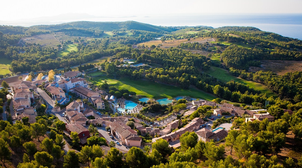 Vue générale du resort Le Frégate Provence