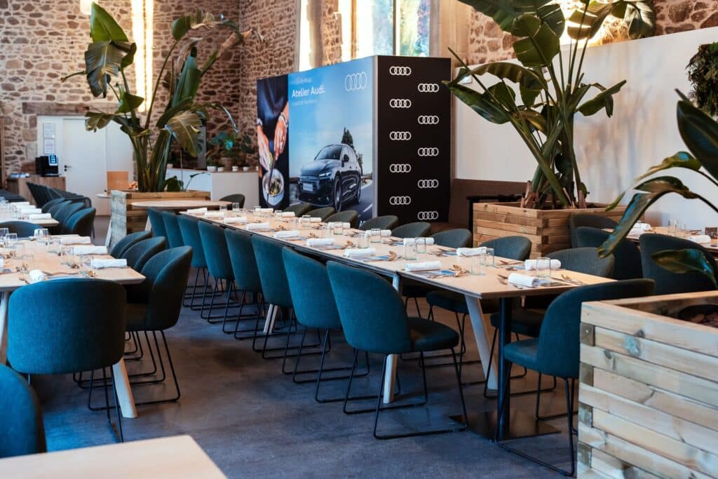 Terrasse pour cocktails et pauses en extérieur