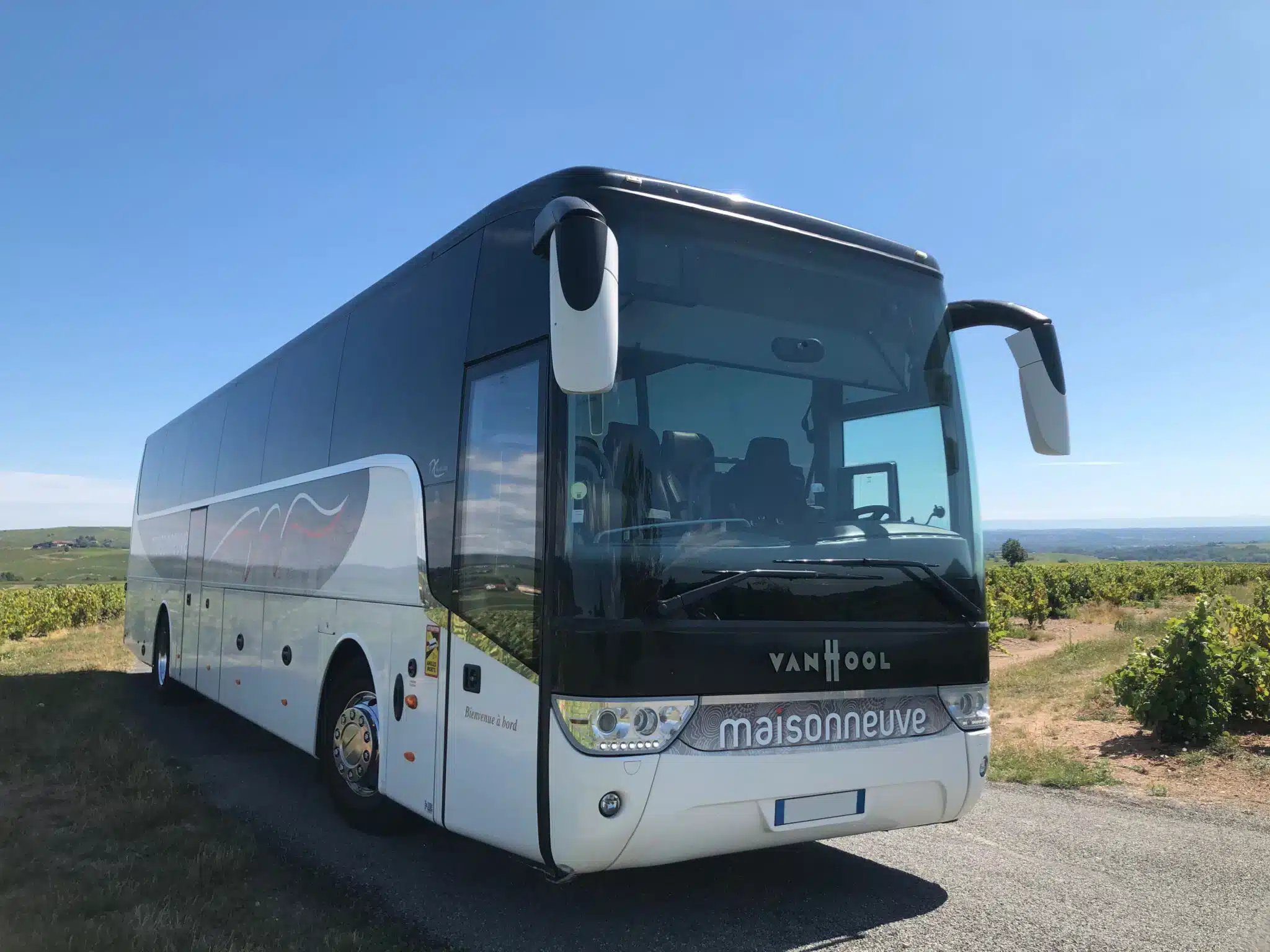 Autocar de tourisme Autocars Maisonneuve sur route