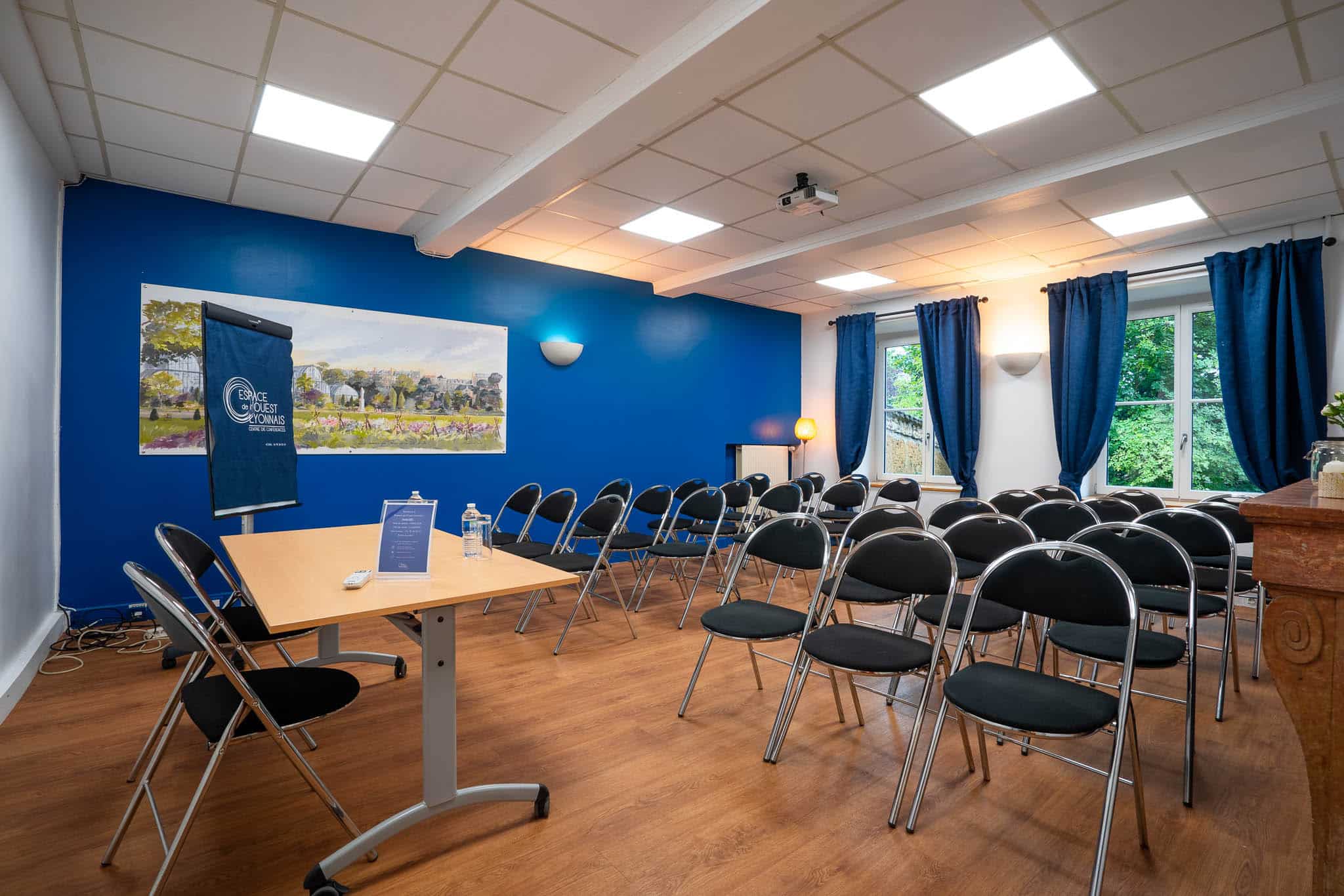 salle conférence théâtre espace ouest lyonnais événement entreprise Lyon