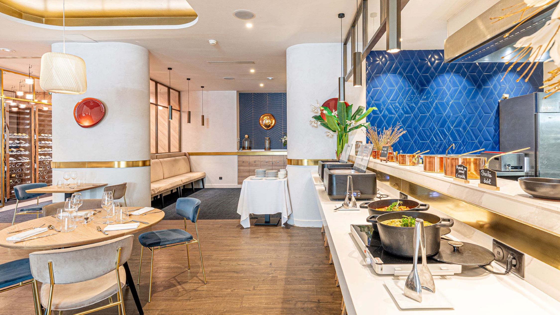 Buffet déjeunatoire Golden Tulip Aix-les-Bains