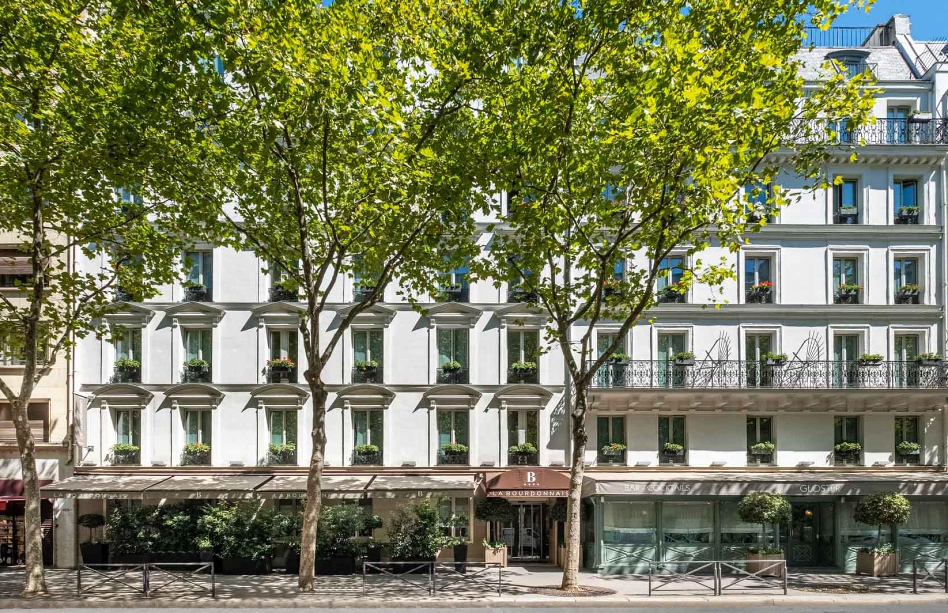 Façade de l’Hôtel La Bourdonnais Paris