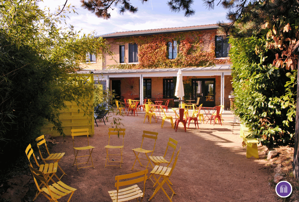 Jardin et espace de détente à L’Ermitage Hôtel Lyon
