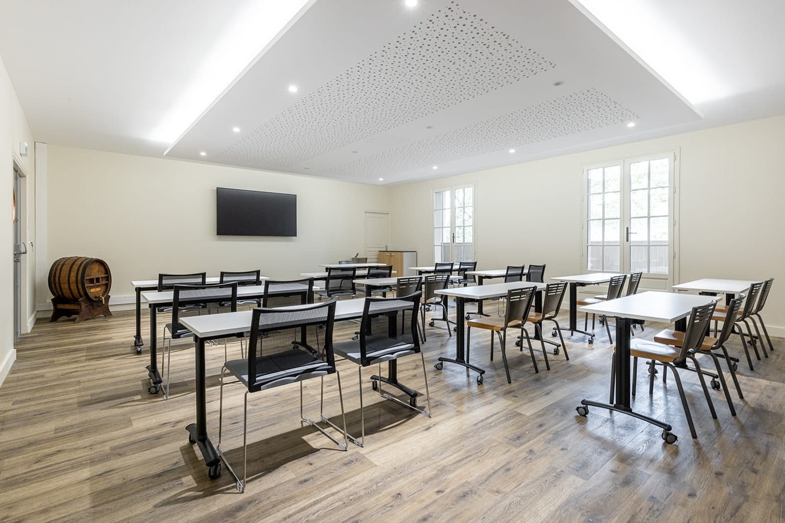 Salle de réunion équipée à la Cité des Climats & vins de Bourgogne Mâcon