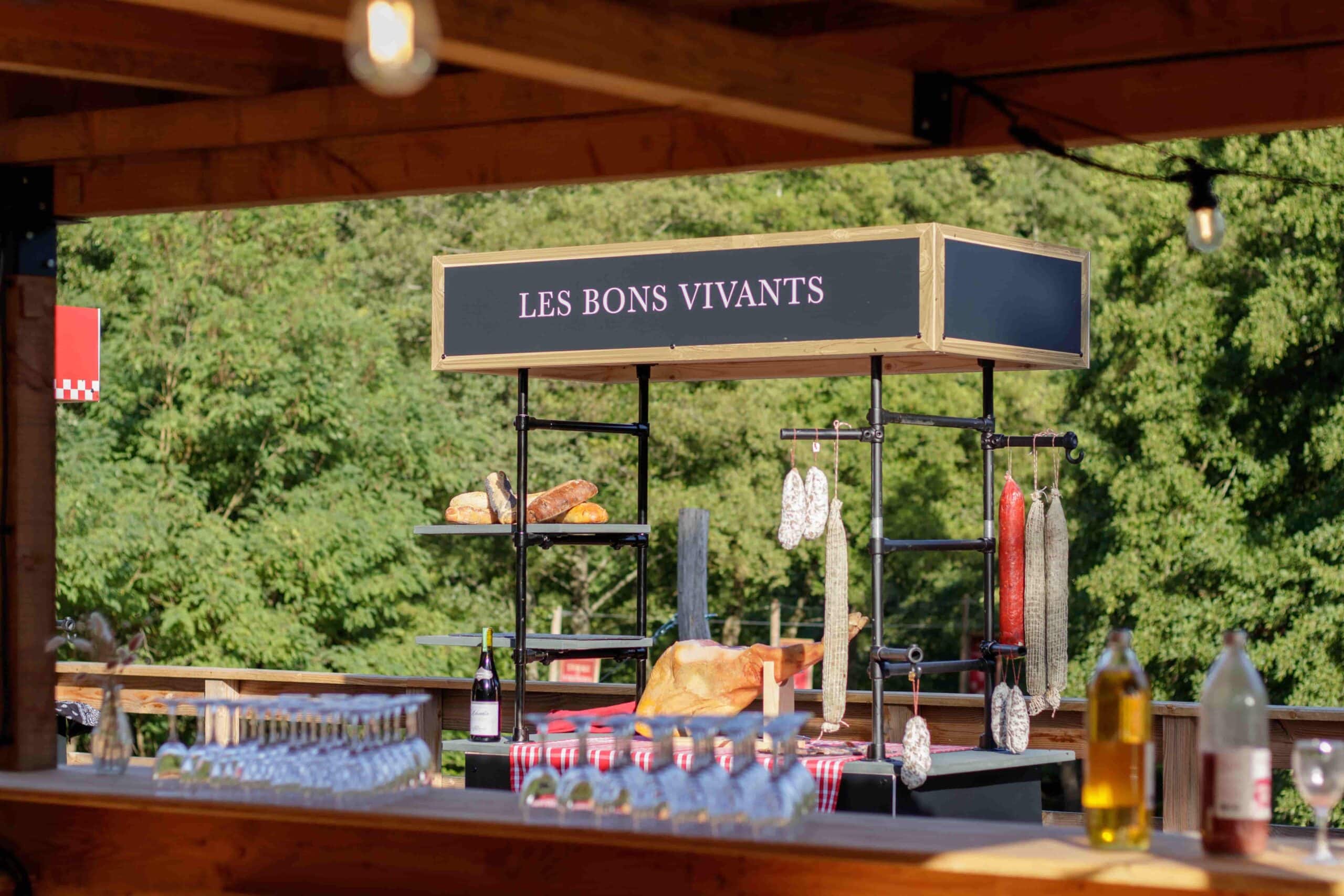 bar extérieur événement Le Bois des Lutins