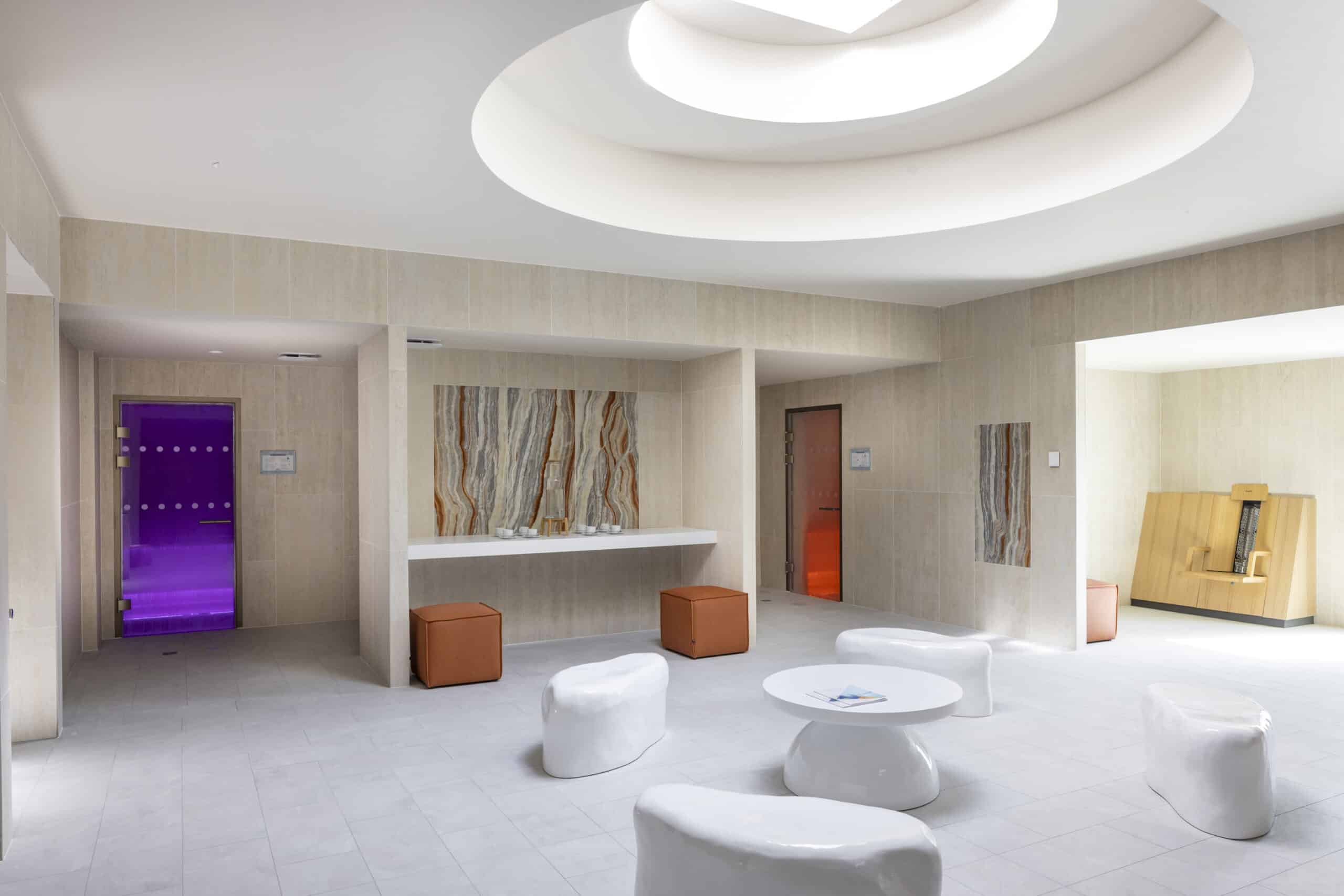 Salle design aux lignes modernes
