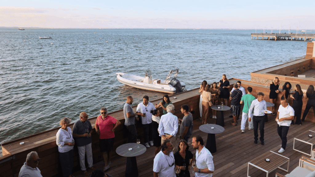 Un cadre privilégié face au Bassin d’Arcachon pour les réceptions et événements professionnels.