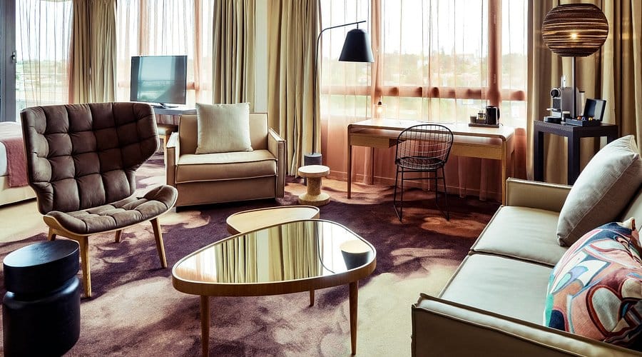 Suite élégante avec salon au Mercure Lyon Genas Eurexpo