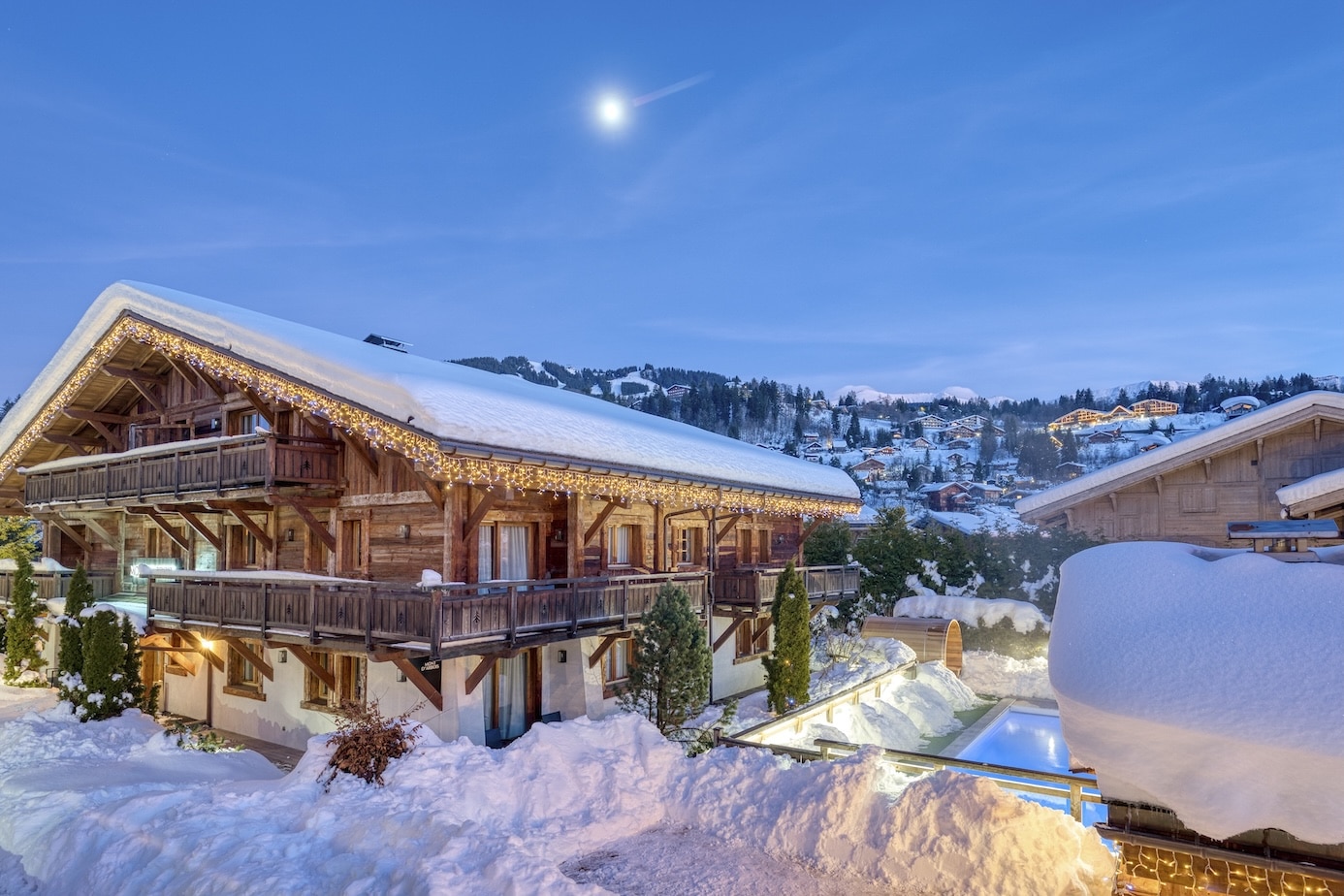 Chalets enneigés des Loges Blanches à Megève