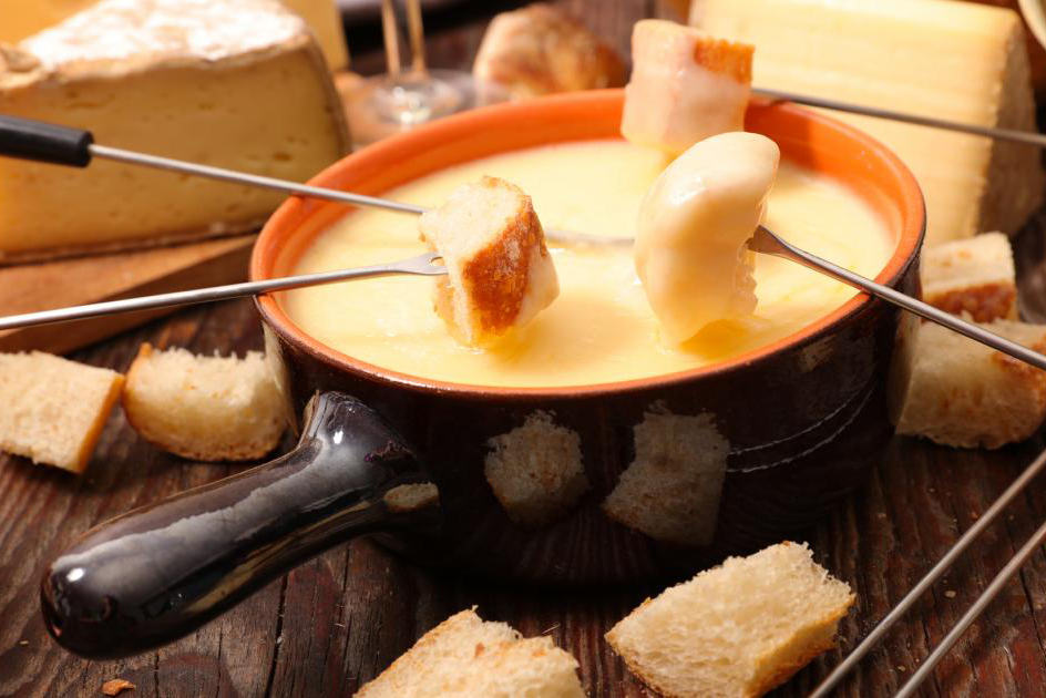 Fondue savoyarde servie à Valmorel