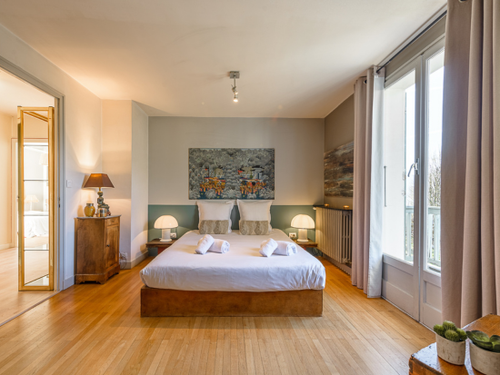 Chambre spacieuse et lumineuse dans une villa LLA Selections