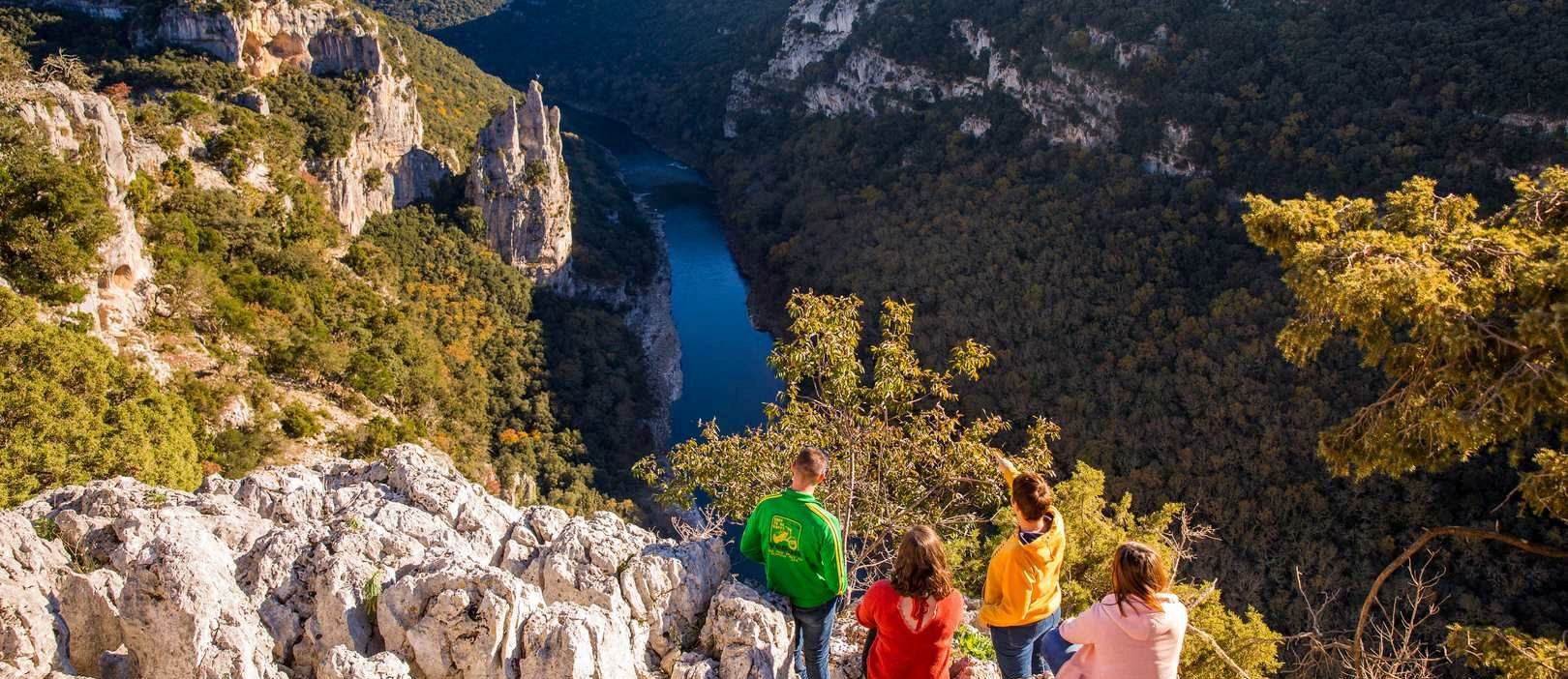 Randonnée avec vue sur les Gorges de l’Ardèche
