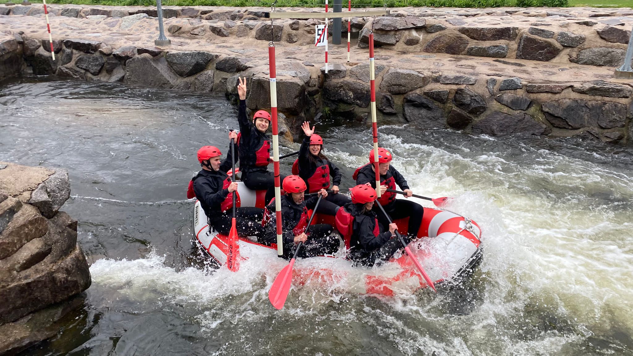 Activité de rafting pour team building à Épinal