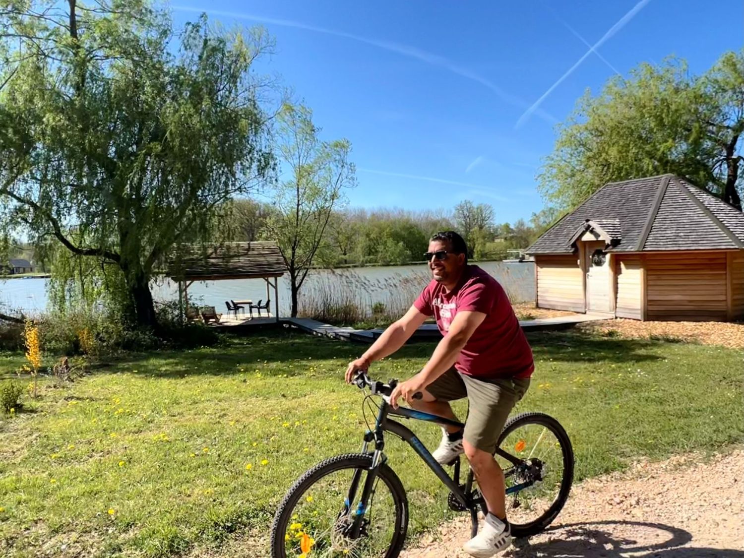 Activité vélo au Domaine des Feuilles