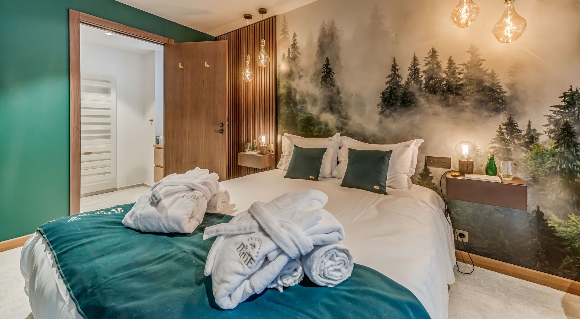 Chambres confortables et décor montagnard pour hébergement de groupe aux Sources de la Davie