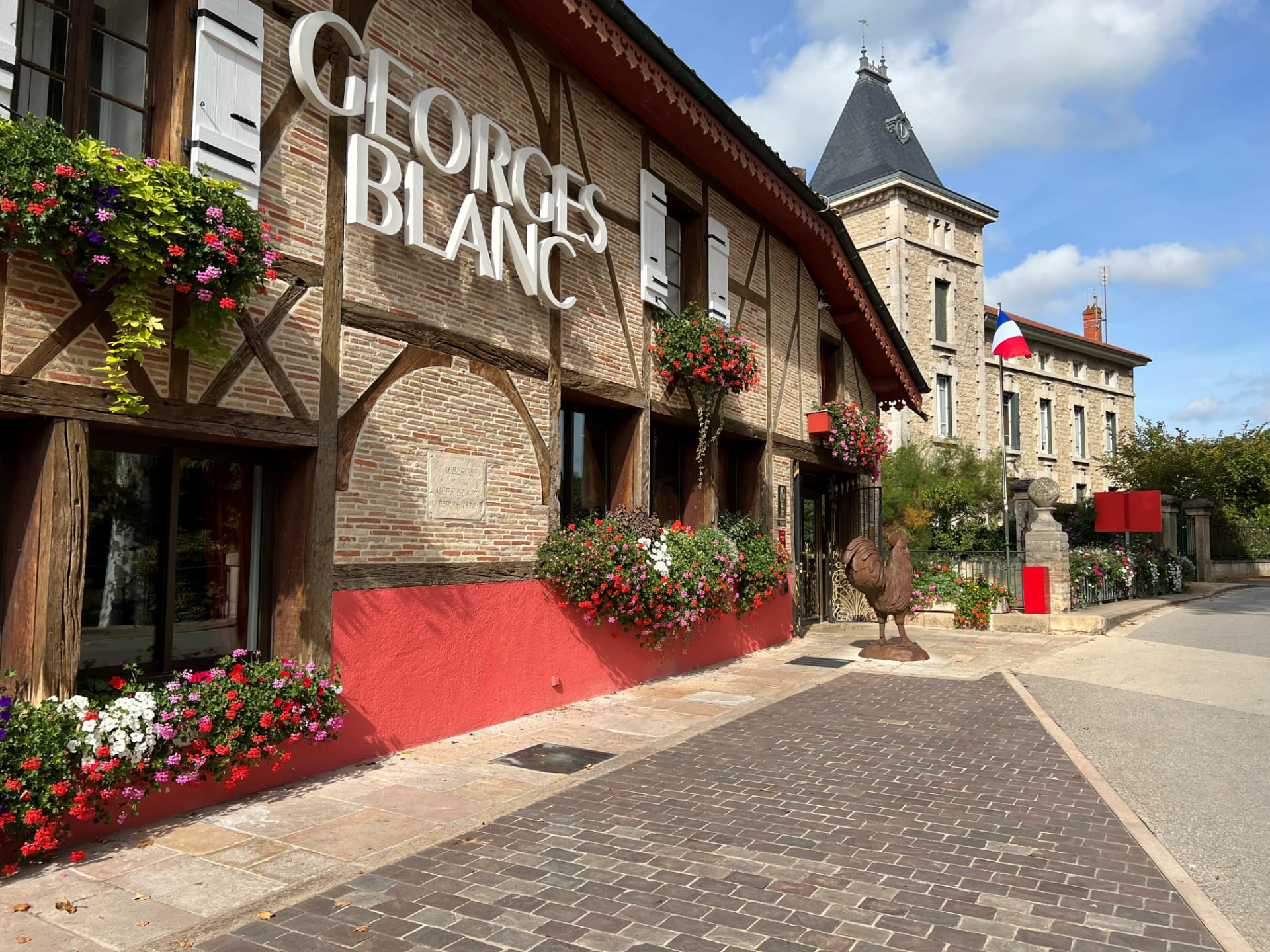 Hôtel Georges Blanc Parc Spa 5 Etoiles Façade