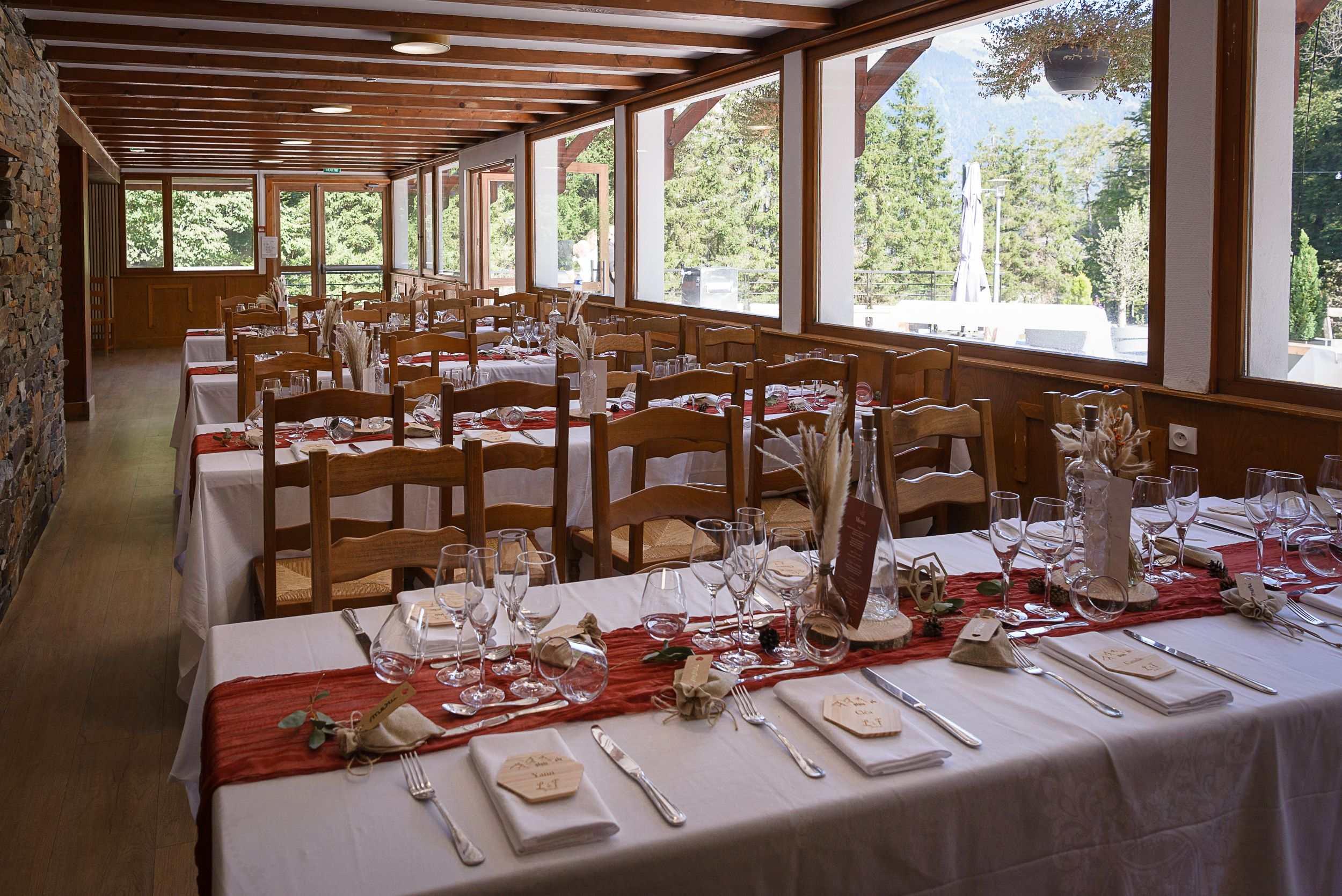 Salle de restauration du Chalet Le Sauvageon