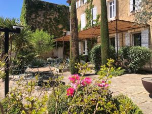 Séminaires Business Events vous fait découvrir la terrasse de Maison Dragonette 