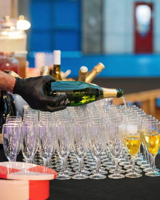 Le Cousu Traiteur – Buffet cocktail événement d’entreprise