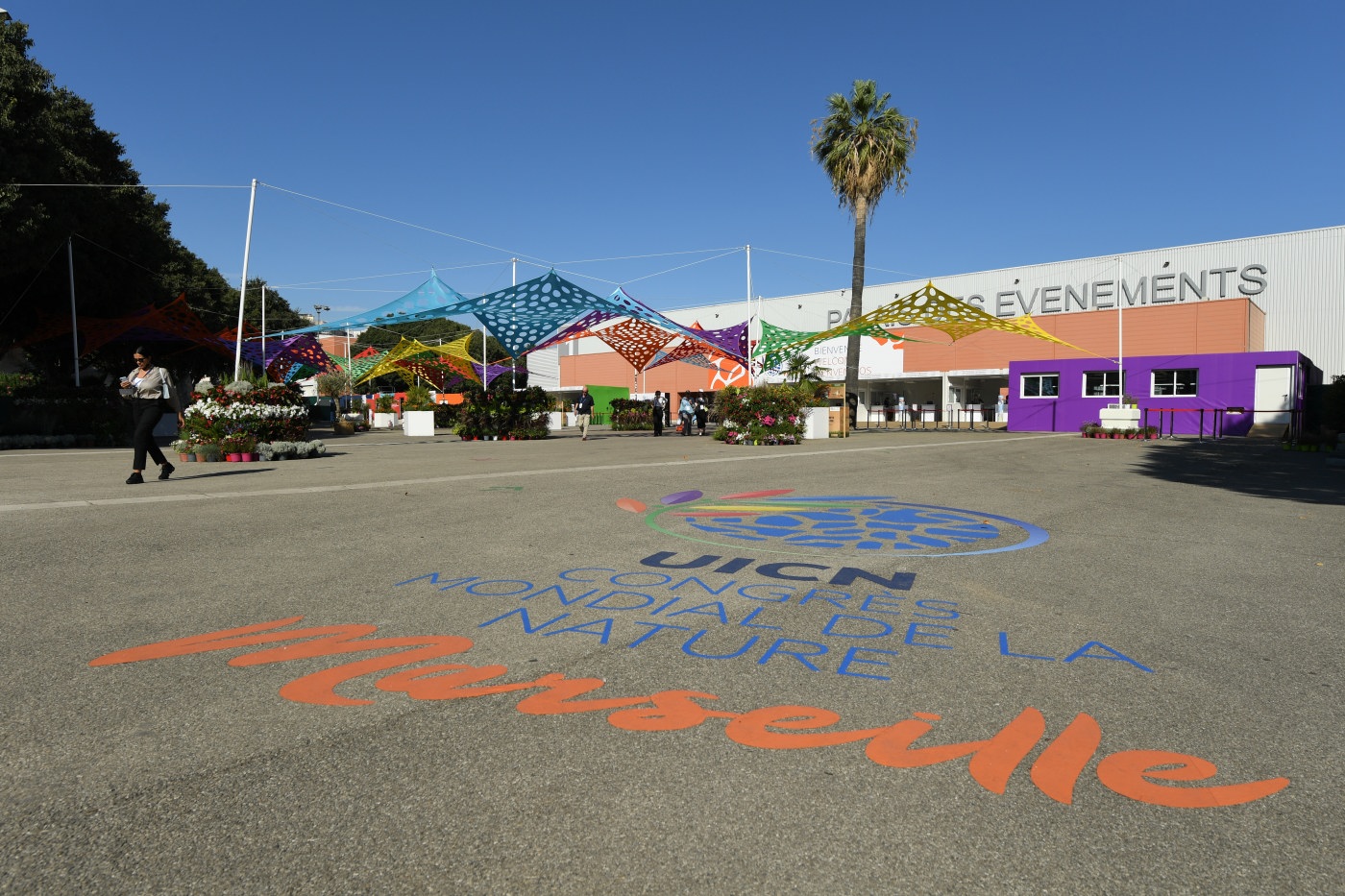 Lieu de congrès international coloré à Marseille – Réyo Production