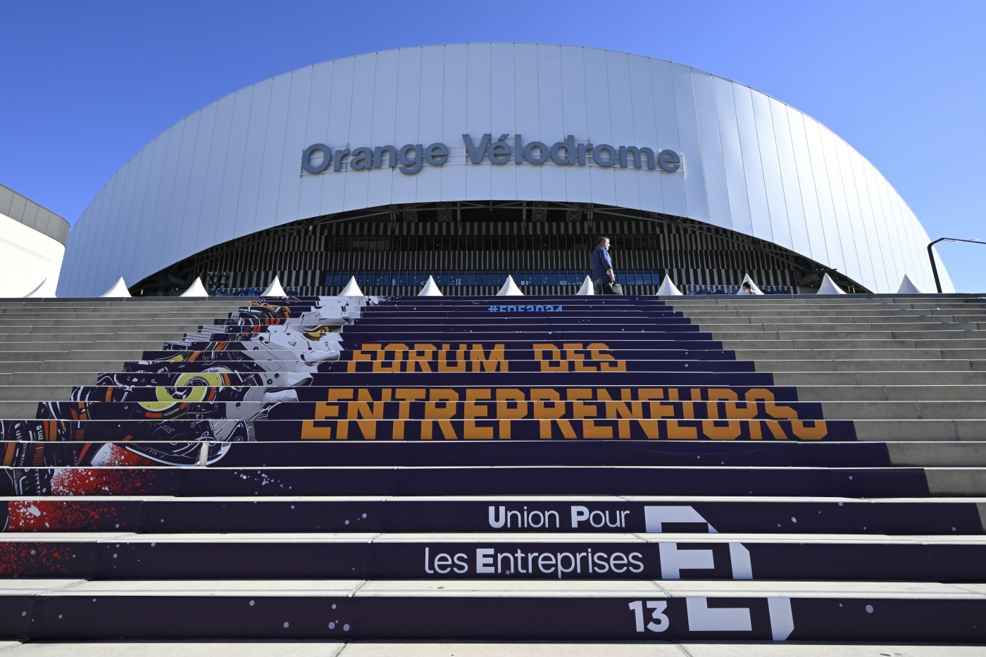 Façade Orange Vélodrome – Forum des Entrepreneurs