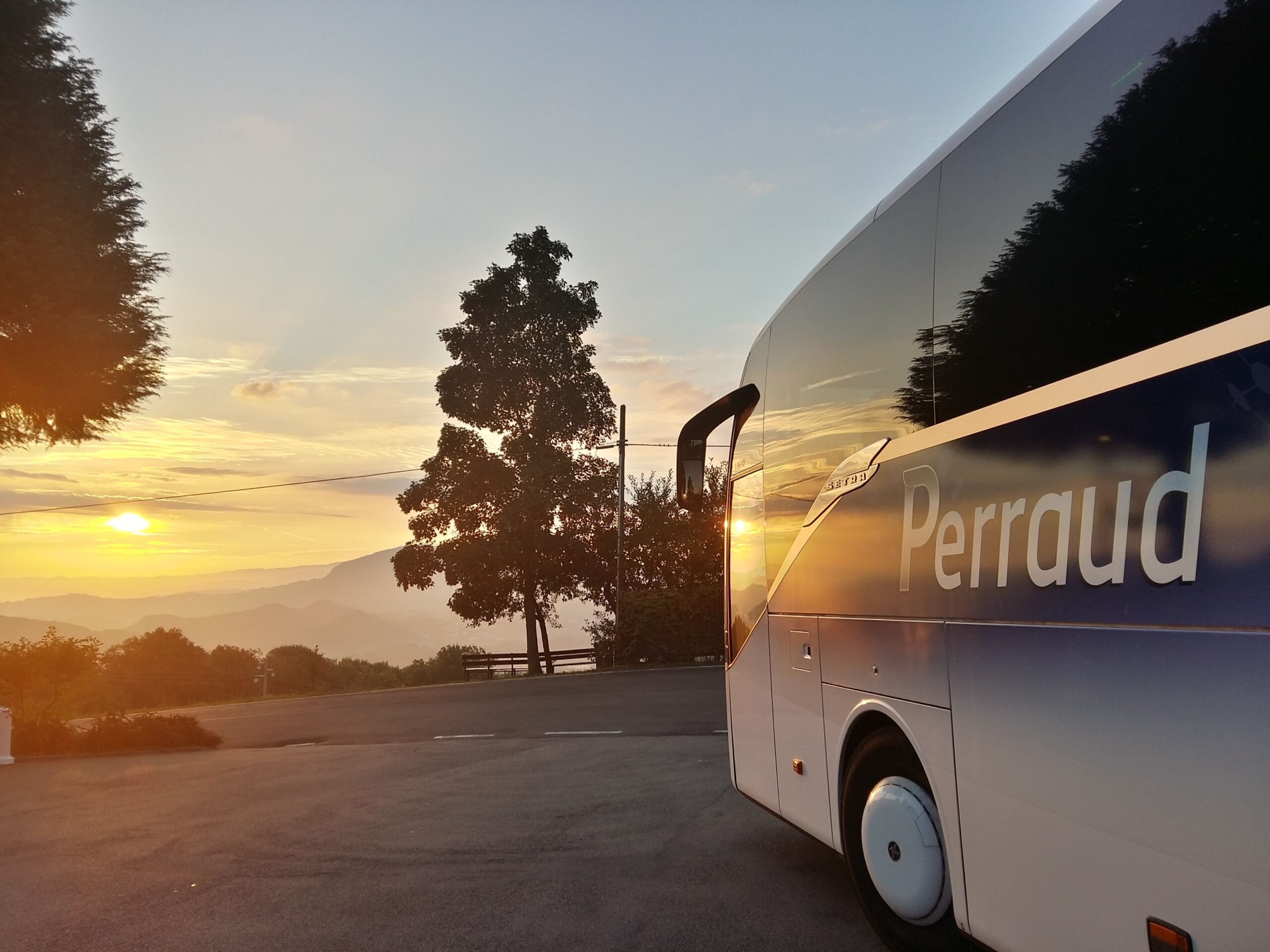 Groupe Perraud – Transport de groupe en France