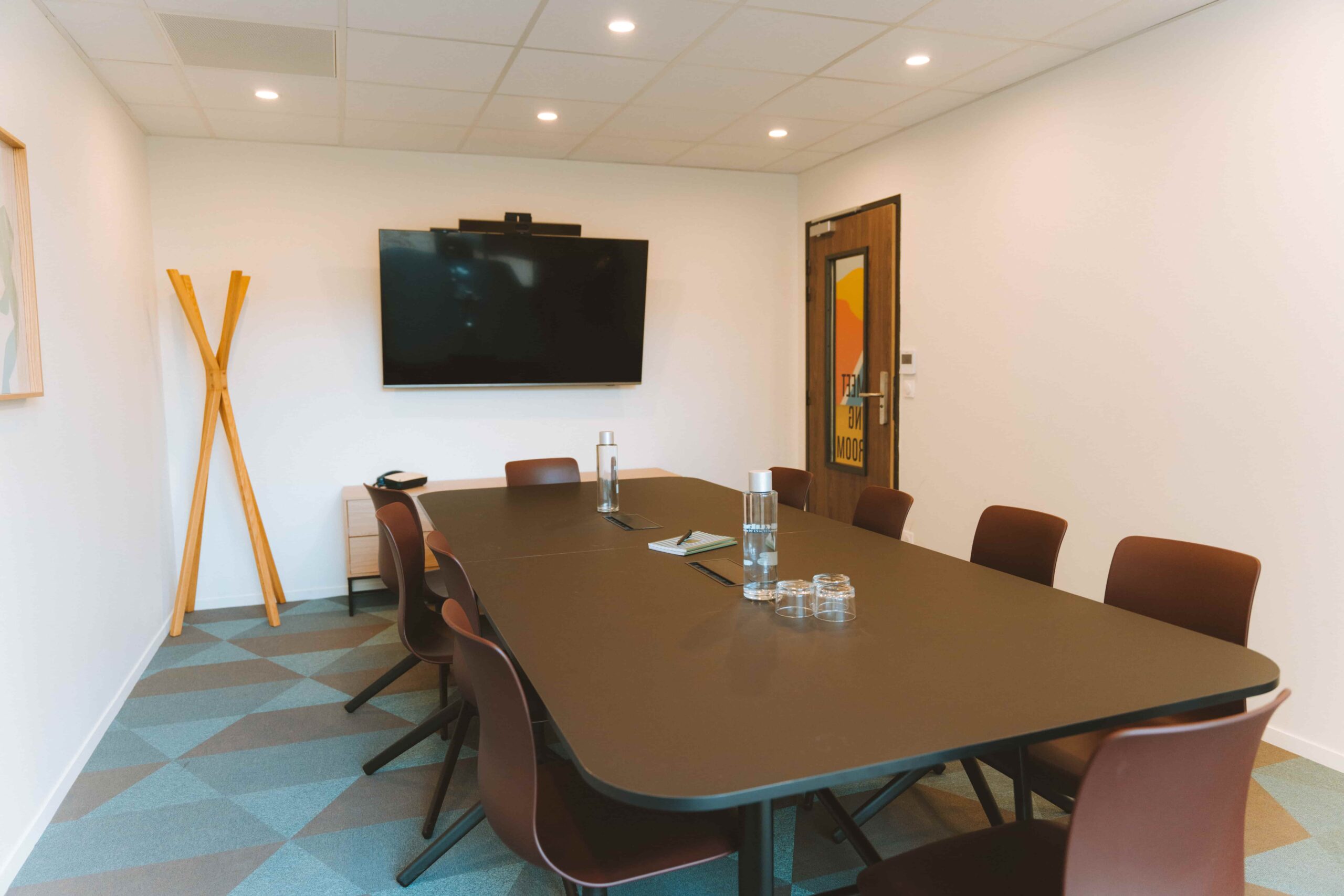 Hôtel Bikube – Salle de réunion équipée